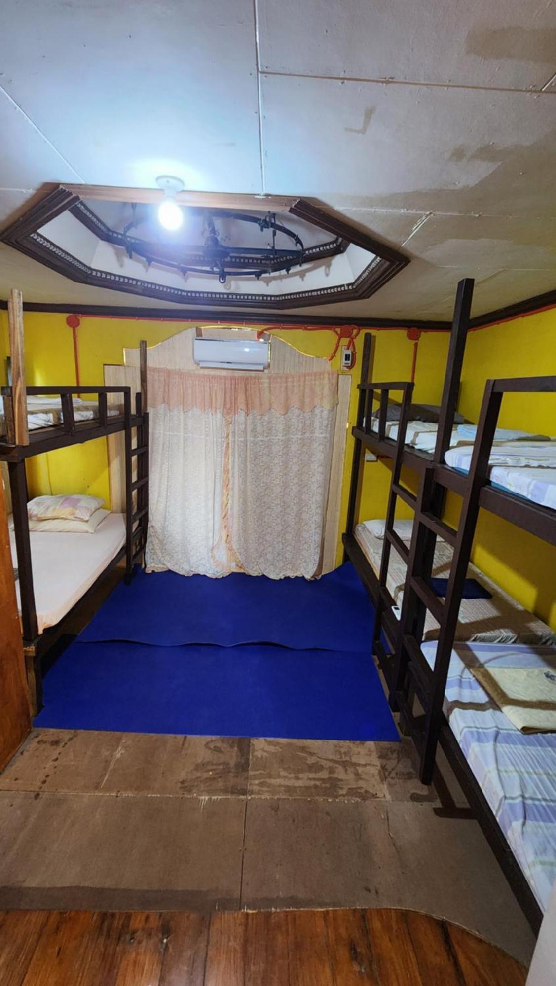 Screaming Gecko Hostel Busuanga Kültér fotó